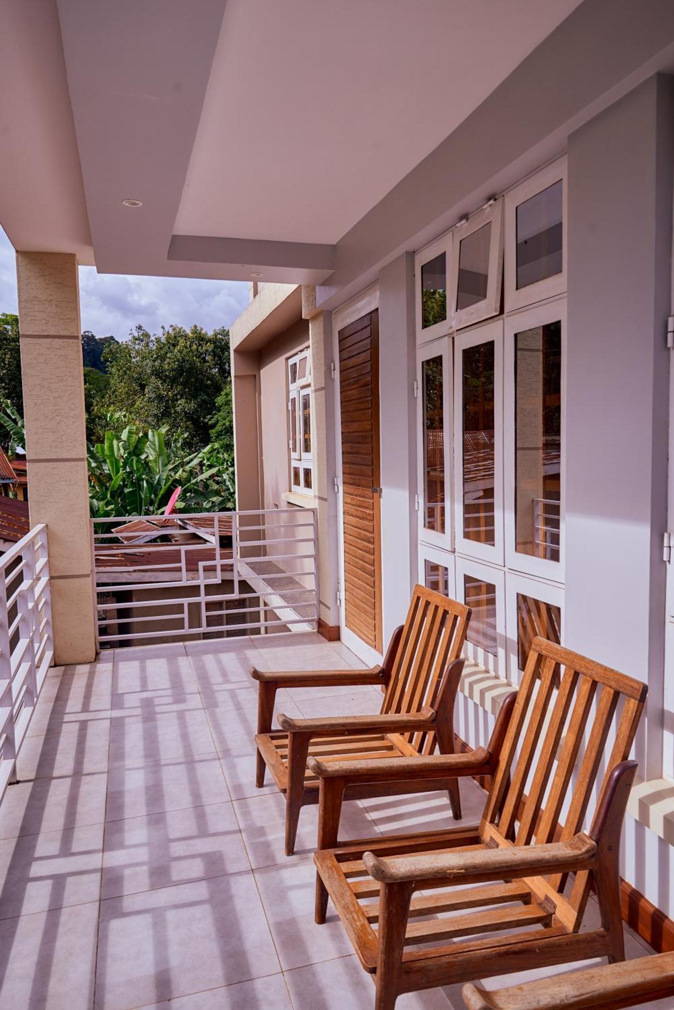 Kilimanjaro Foothills Getaway Hotel Moshi Bagian luar foto